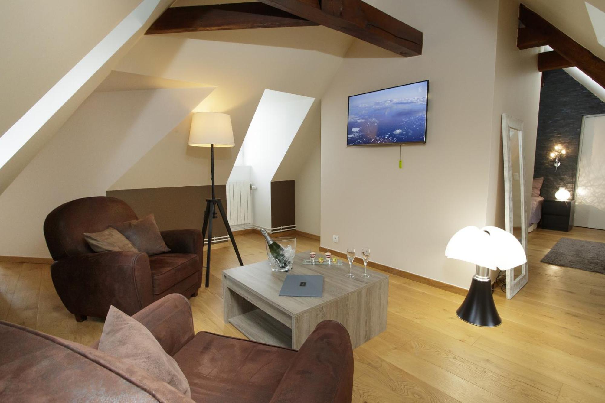 Chateau De Breuil Bed & Breakfast Bruyeres-et-Montberault ห้อง รูปภาพ